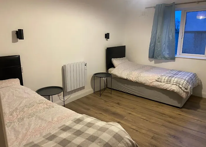 12a Benbulben View *